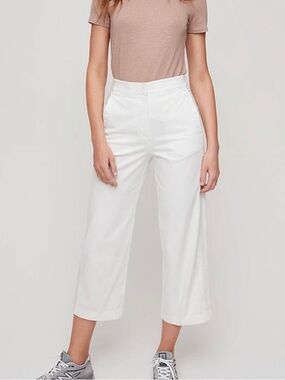 Aritzia Babaton Walsh Pant White Wide Leg Cropped Trouser Size 8 NWT 💚